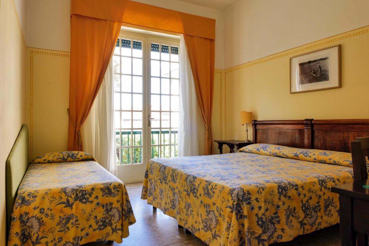 Hotel Club I Pini - Residenza D'Epoca In Versilia Λίντο ντι Καμαϊόρε Εξωτερικό φωτογραφία
